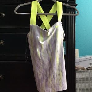 Nike tank top size small